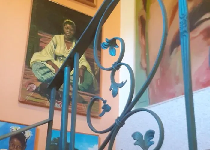 Casa Martinez 3*